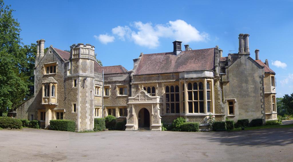 Cleeve House Bed & Breakfast Мелкшам Стая снимка