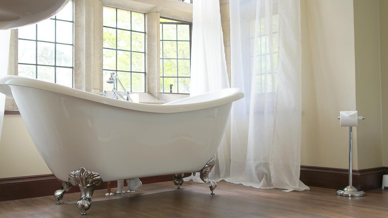 Cleeve House Bed & Breakfast Мелкшам Екстериор снимка